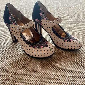 Chocolaticas® the Hot Chocolate High Heels Doris Women's Mary Jane Pump